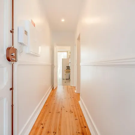 דירה Guestready - Living Near Maat Museum ליסבון