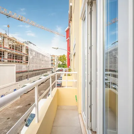 Guestready - Living Near Maat Museum * ליסבון