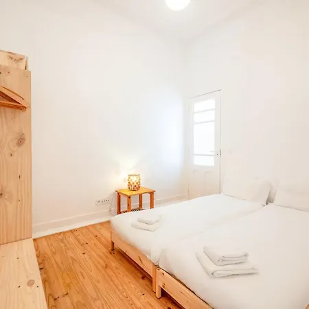 Guestready - Living Near Maat Museum ליסבון