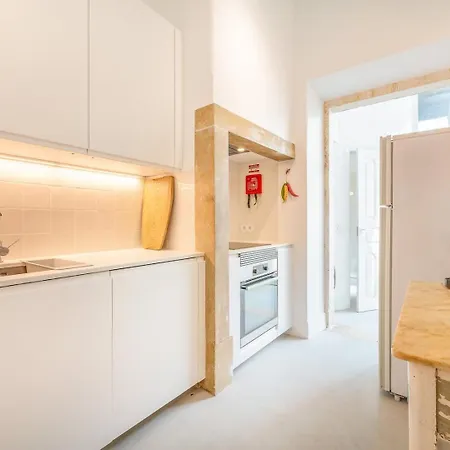 Guestready - Living Near Maat Museum ליסבון